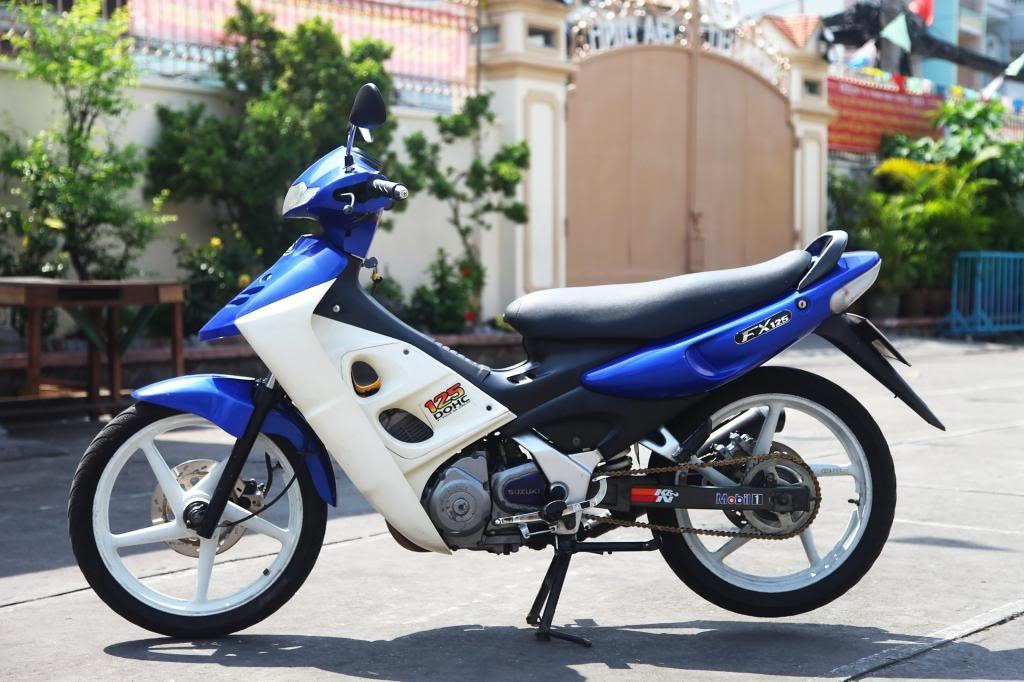 Suzuki FX là một trong những mẫu xe rất được thèm muốn tại Việt Nam trong cuối những năm 90 thế kỉ trước.
