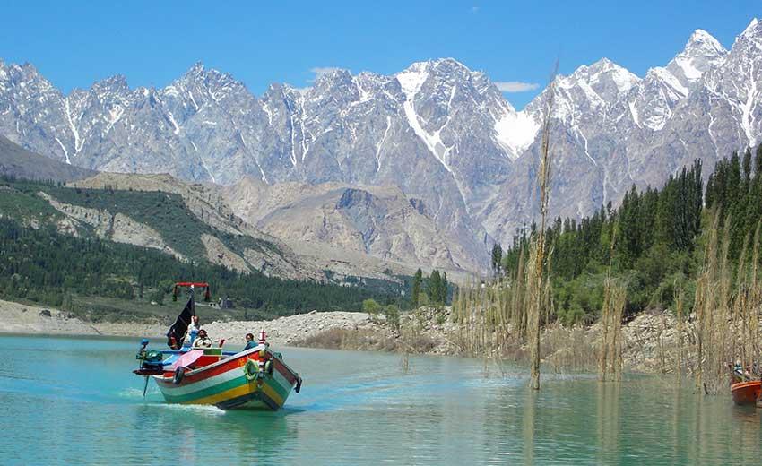 Hunza Valley: A Journey to Pakistan